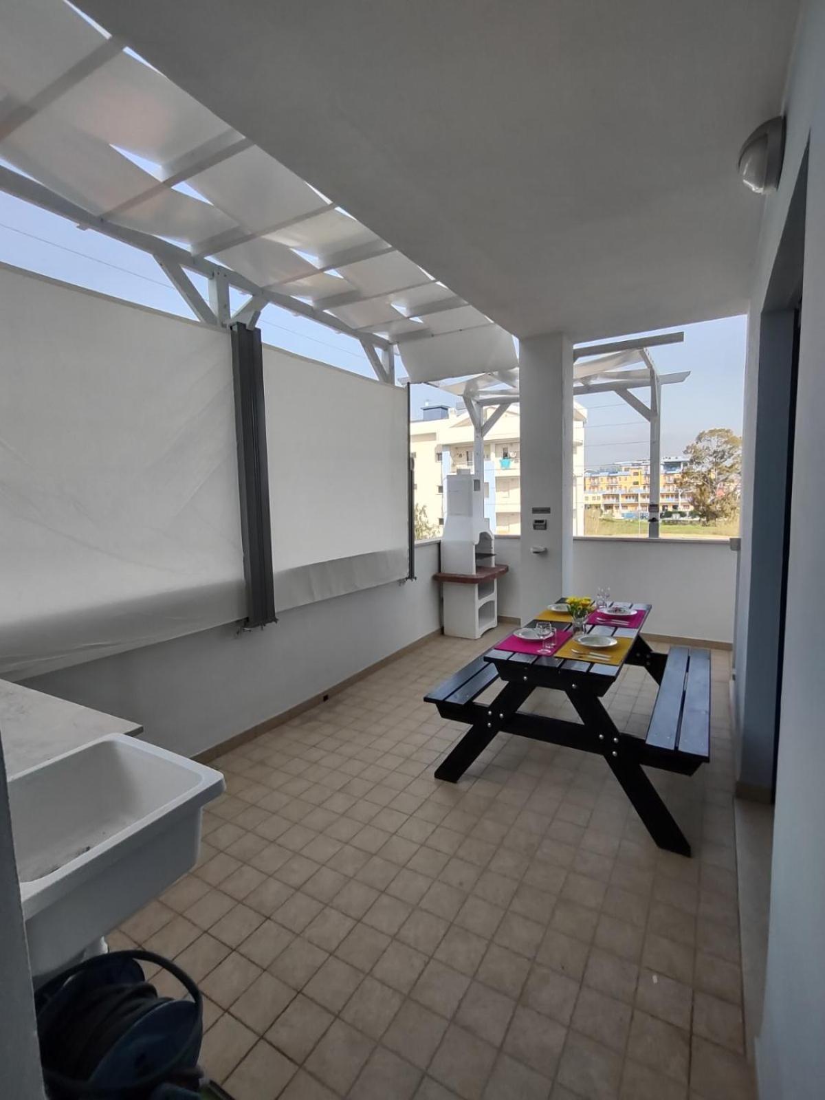 Selida Aquamarine House Apartment Vasto